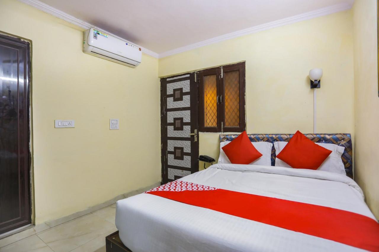 Oyo 69188 South Campus Hotel 3*